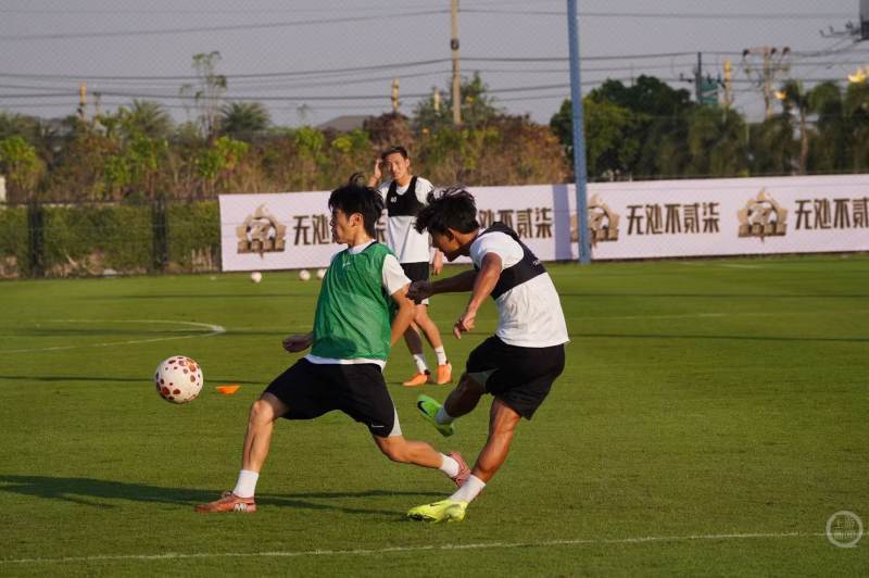 好博体育-新春走基层 | 铜梁龙冬训备战中超：希望在新赛季展现重庆队的精气神